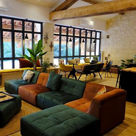Bed and Breakfast Le Loft De La Grange Арль Екстер'єр фото