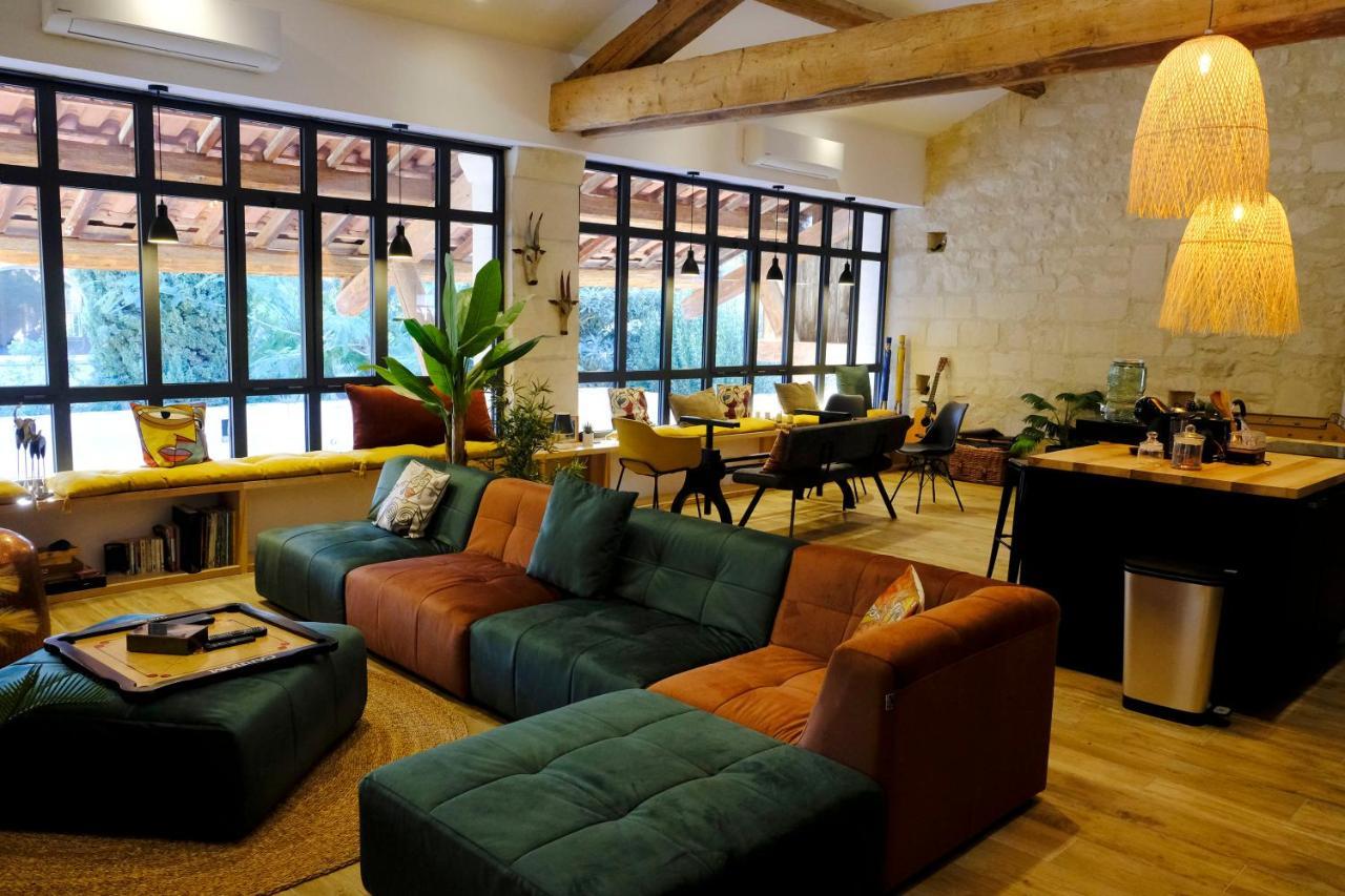 Bed and Breakfast Le Loft De La Grange Арль Екстер'єр фото